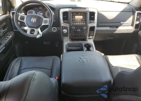 2016 Ram 1500 Laramie из США, поврежденный, VIN 1C6RR7NT9GS230215